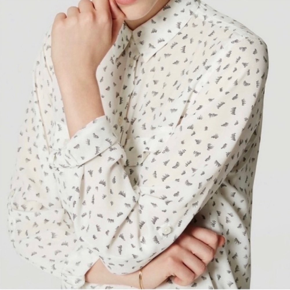 Loft Button Down Blouse Medium Petite Collar Eyel… - image 1